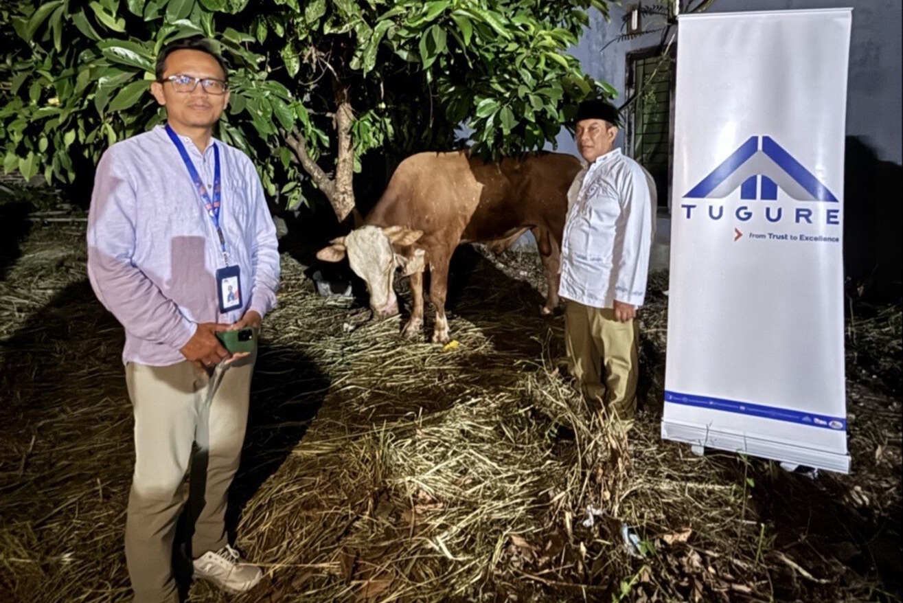 Celebrating Eid al-Adha, Tugure Distributes Sacrificial Animals to Various Locations